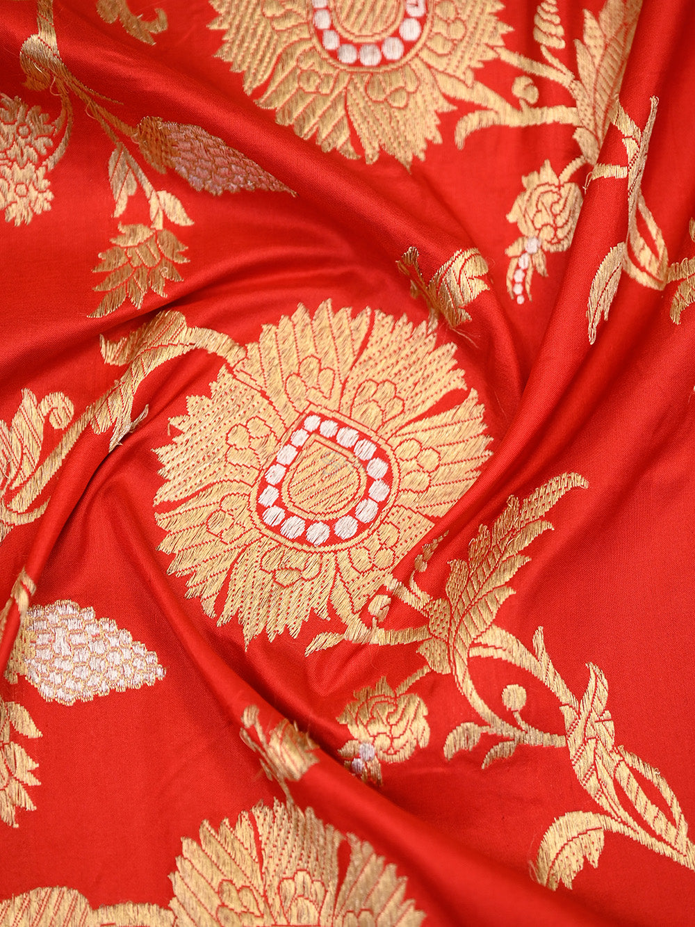 Red Jaal Katan Silk Handloom Banarasi Saree - Sacred Weaves