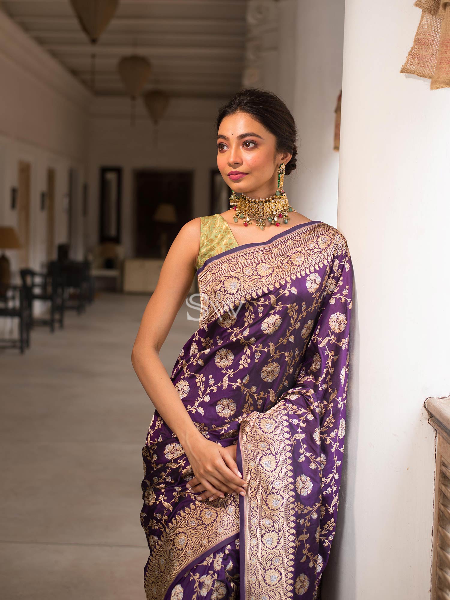 Scarlet Red Banarasi Uppada Silk Saree – Zilikaa