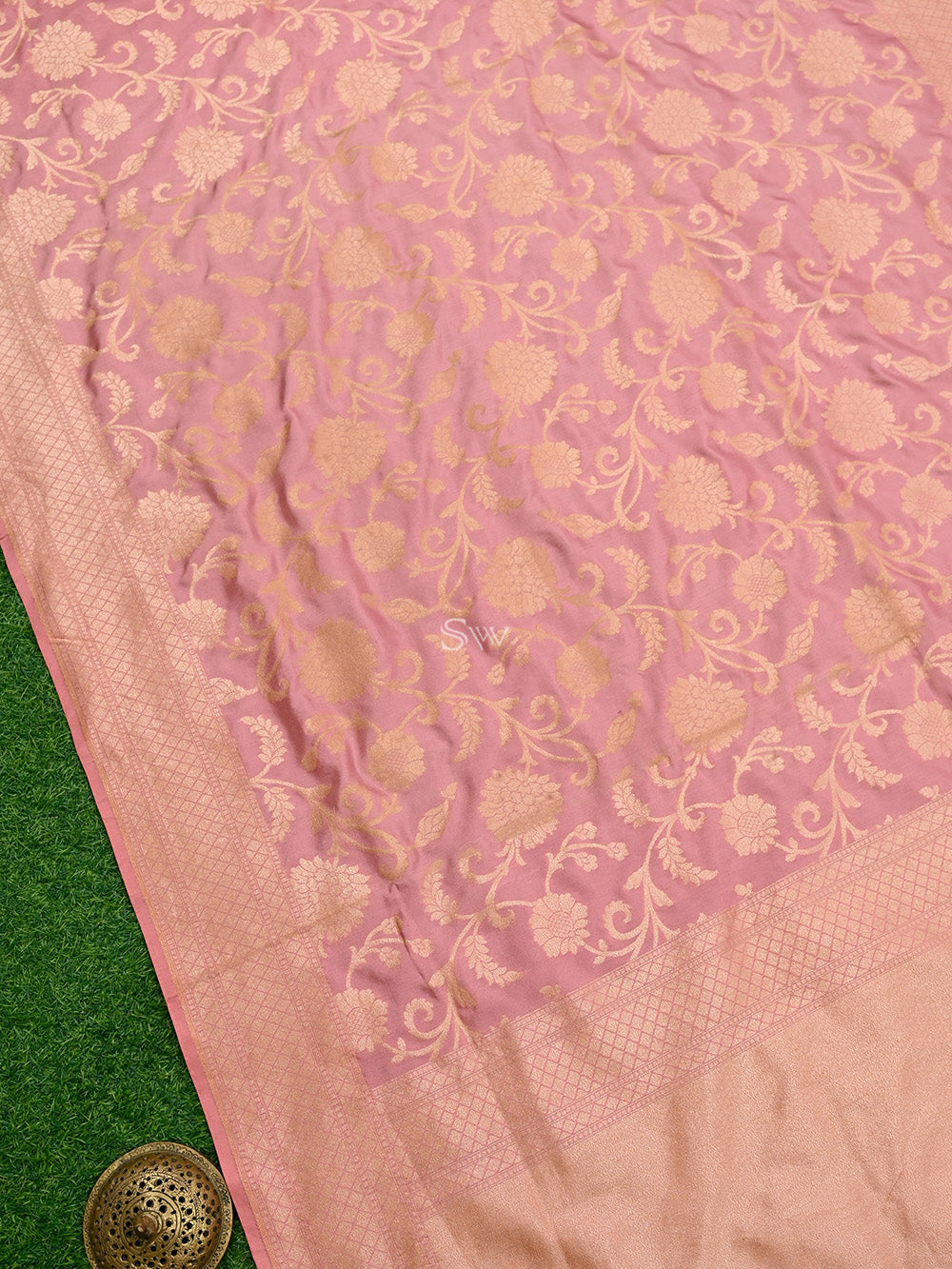 Pink Jaal Katan Silk Handloom Banarasi Saree