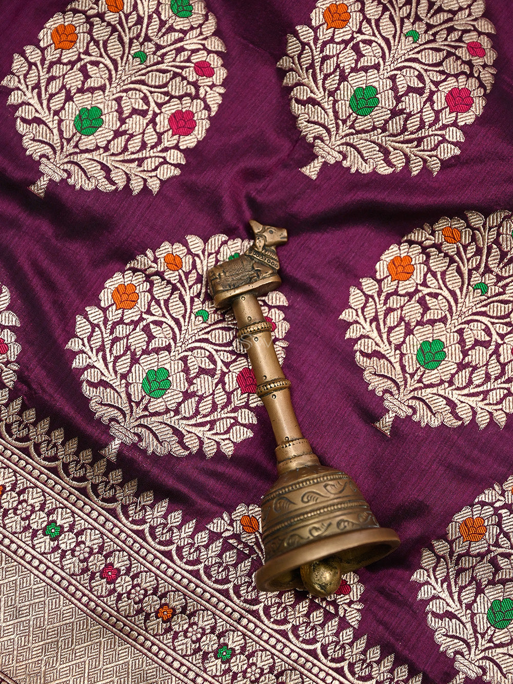 Wine Meenakari Boota Katan Silk Handloom Banarasi Saree