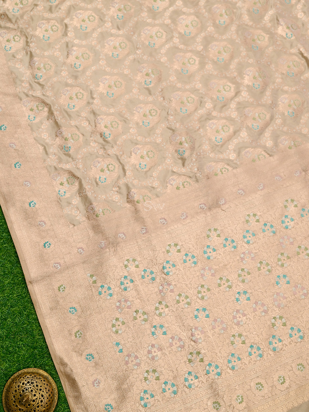 Beige Meenakari Jaal Katan Silk Handloom Banarasi Saree