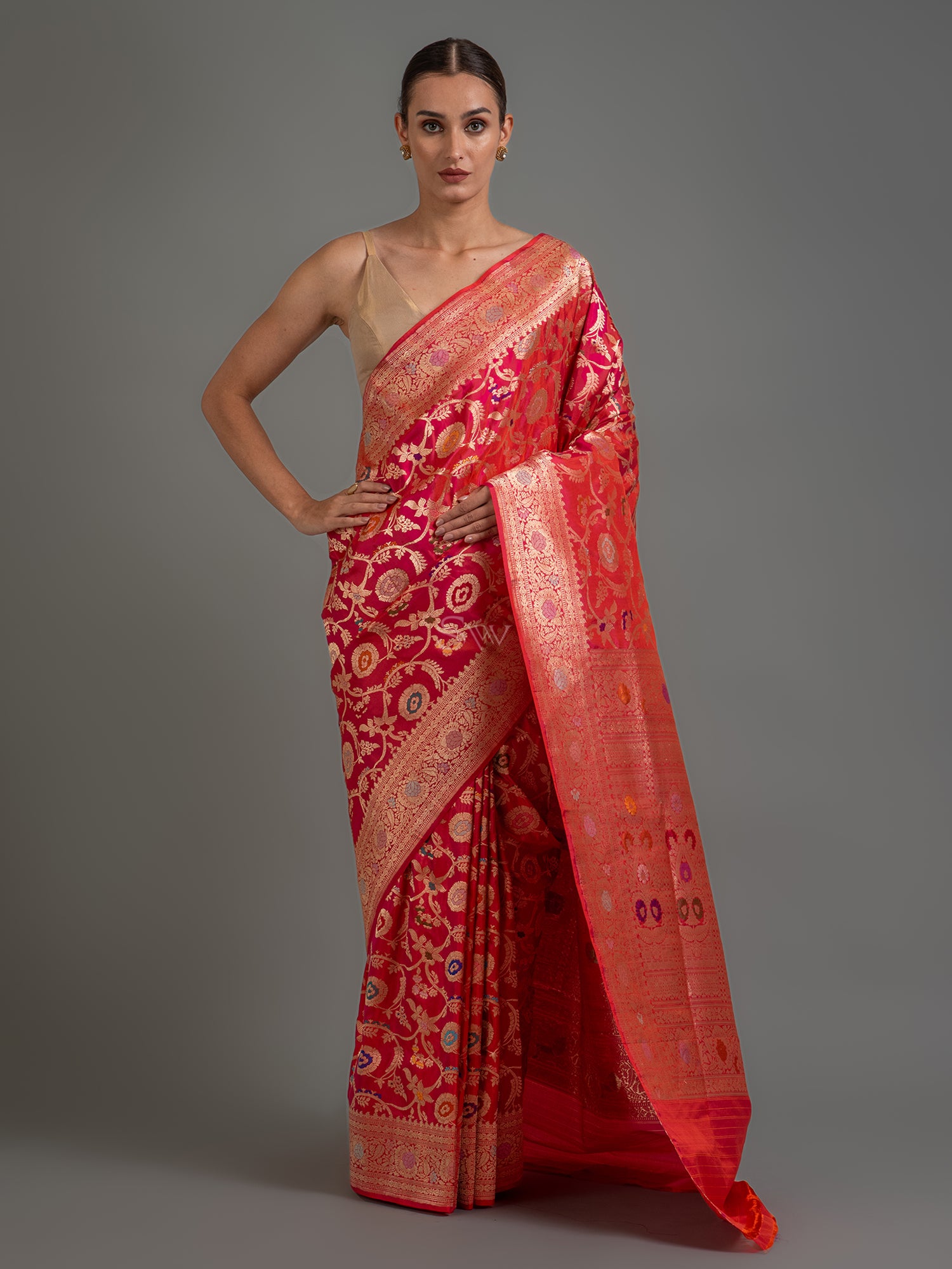 Antique banarasi sarees online hotsell