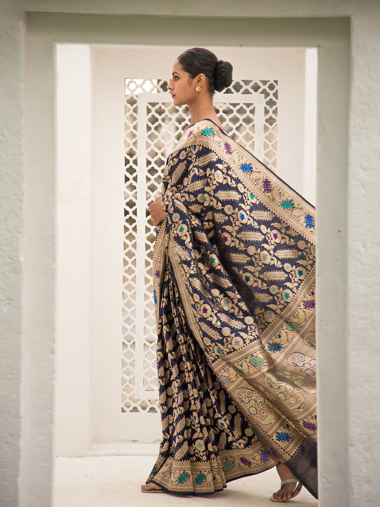 Inky Blue Meenakari Katan Silk Handloom Banarasi Saree - Sacred Weaves