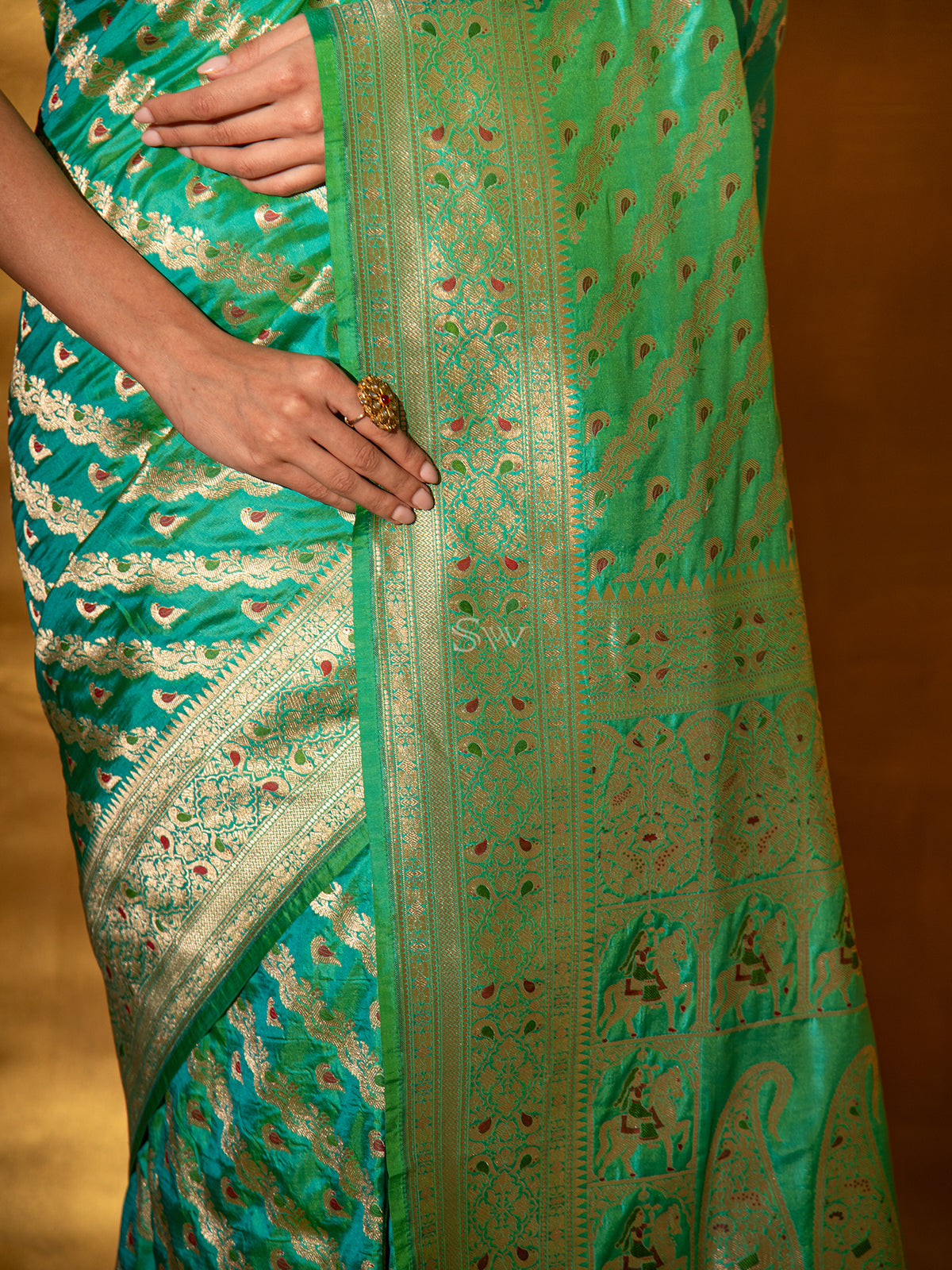 Sea Green Shikargah Katan Silk Handloom Banarasi Saree - Sacred Weaves