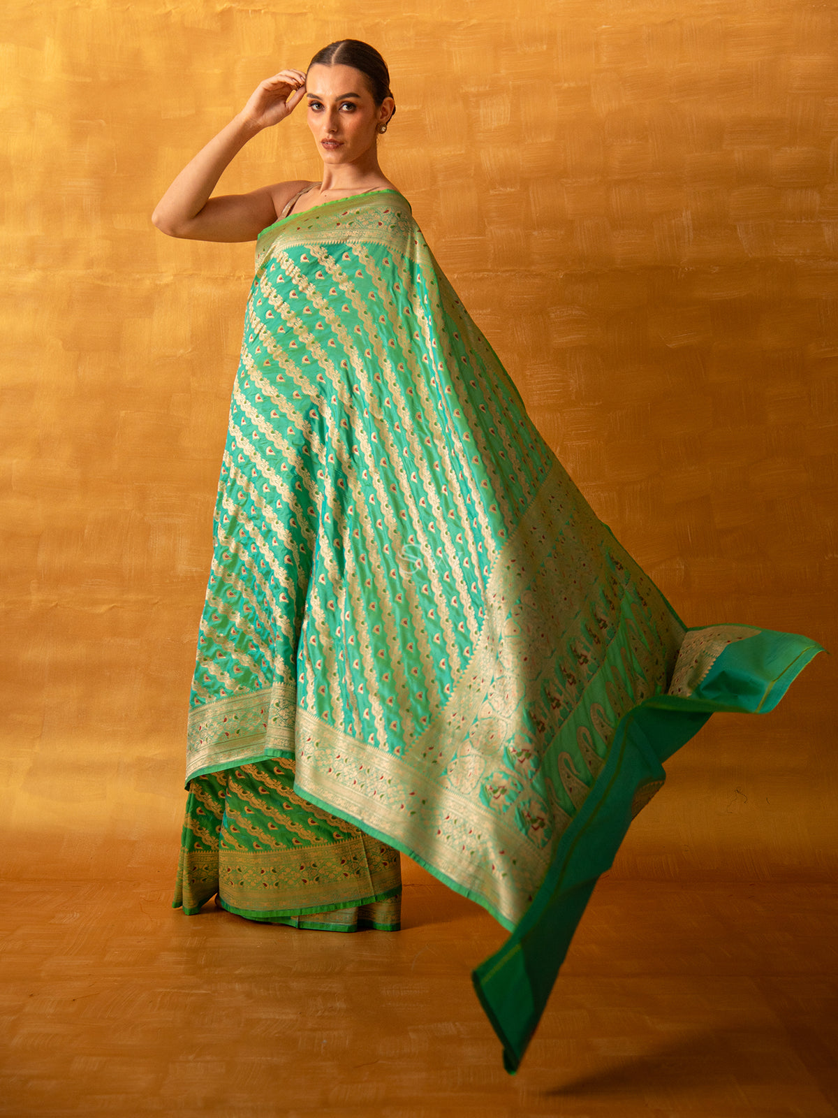 Sea Green Shikargah Katan Silk Handloom Banarasi Saree - Sacred Weaves