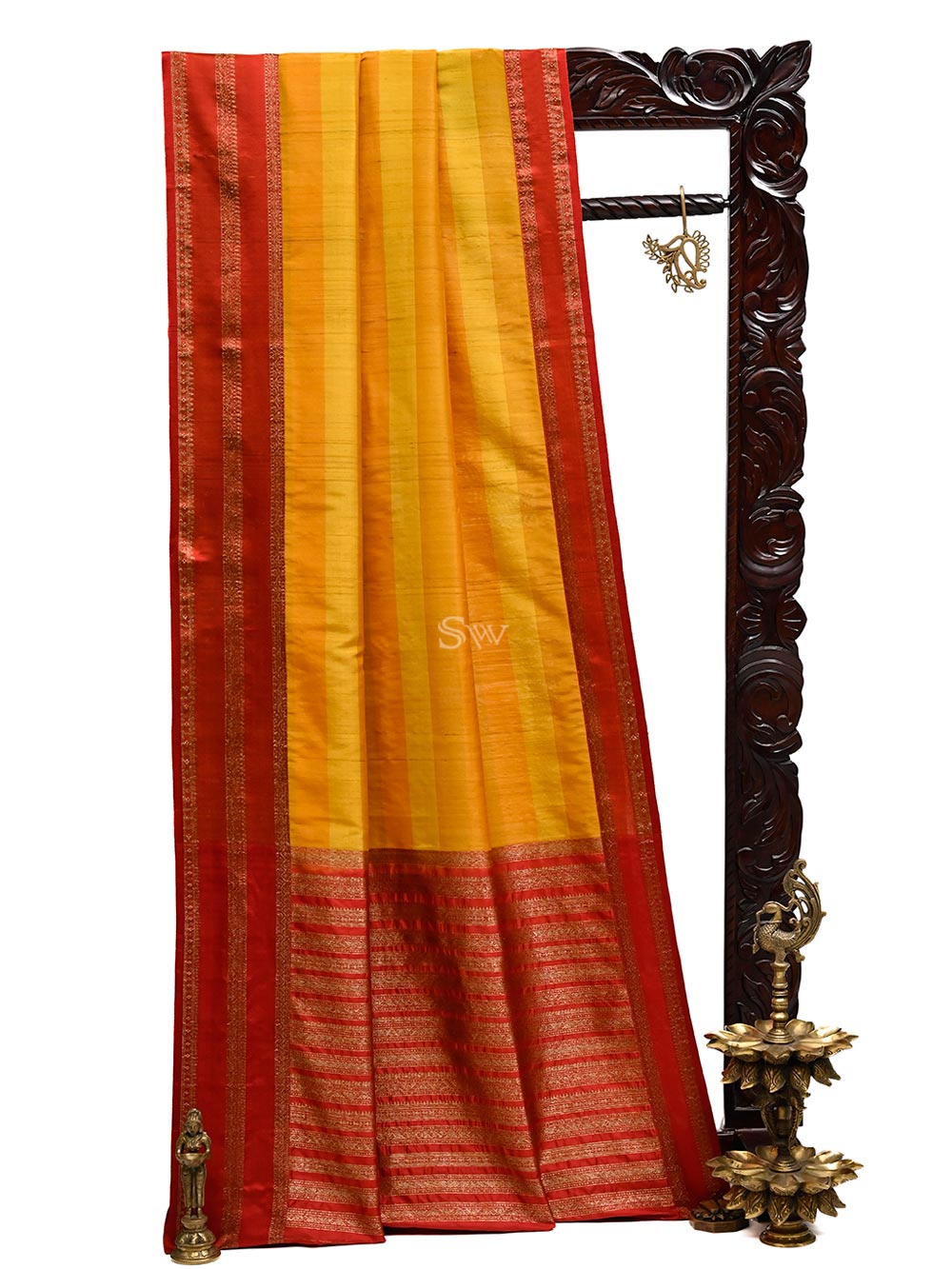 Creamy Peach Banarasi Tussar Silk Saree With Floral Buttis | Singhania's