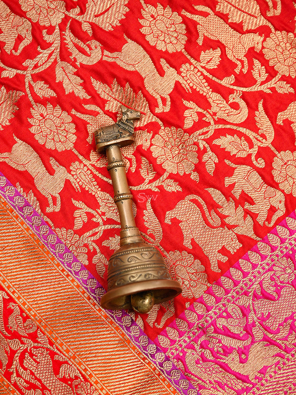 Red Shikargah Katan Silk Handloom Banarasi Saree - Sacred Weaves