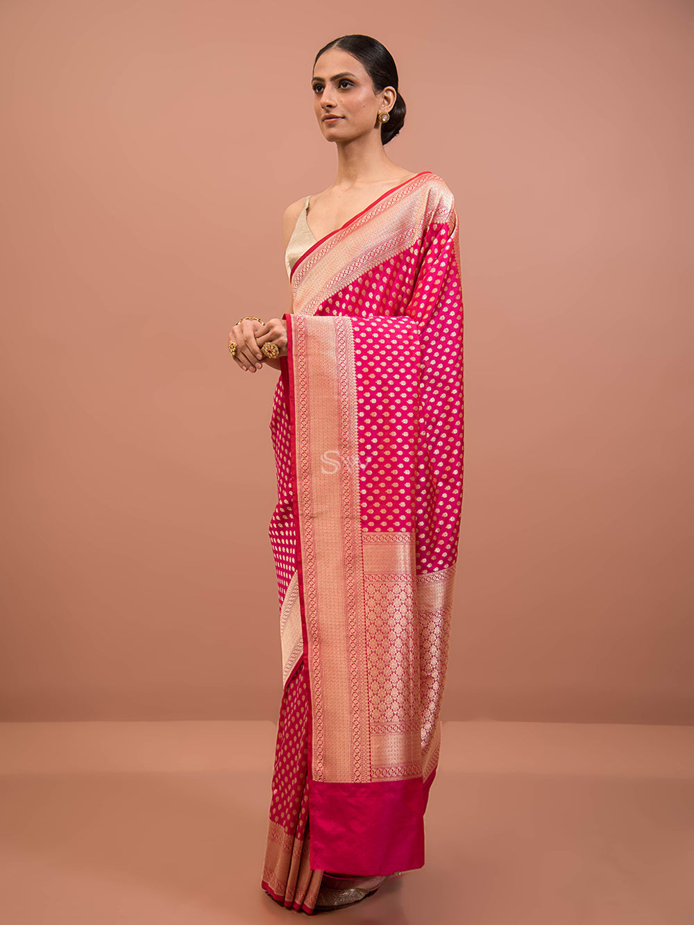 Magenta Orange Booti Katan Silk Uppada Handloom Banarasi Saree - Sacred Weaves