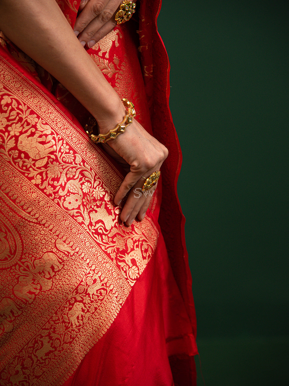 Red Shikargah Katan Silk Handloom Banarasi Saree - Sacred Weaves