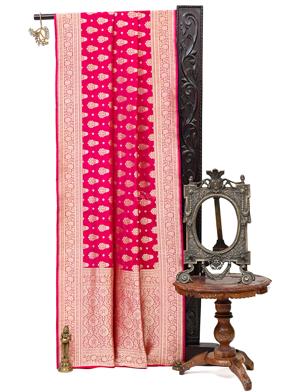 Pink Red Boota Uppada Katan Silk Handloom Banarasi Saree - Sacred Weaves