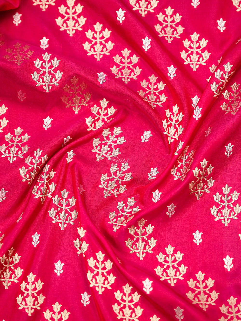 Dark Pink Jaal Katan Silk Handloom Banarasi Saree