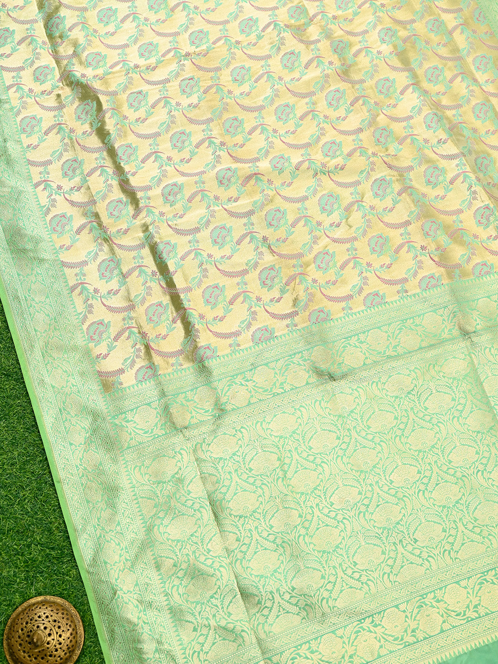 Sea Green Meenakari Katan Silk Handloom Banarasi Saree