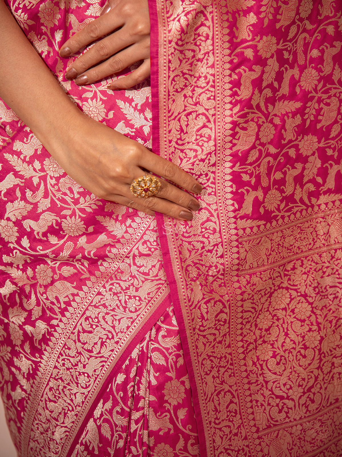 Red Pink Shikargah Katan Silk Handloom Banarasi Saree - Sacred Weaves