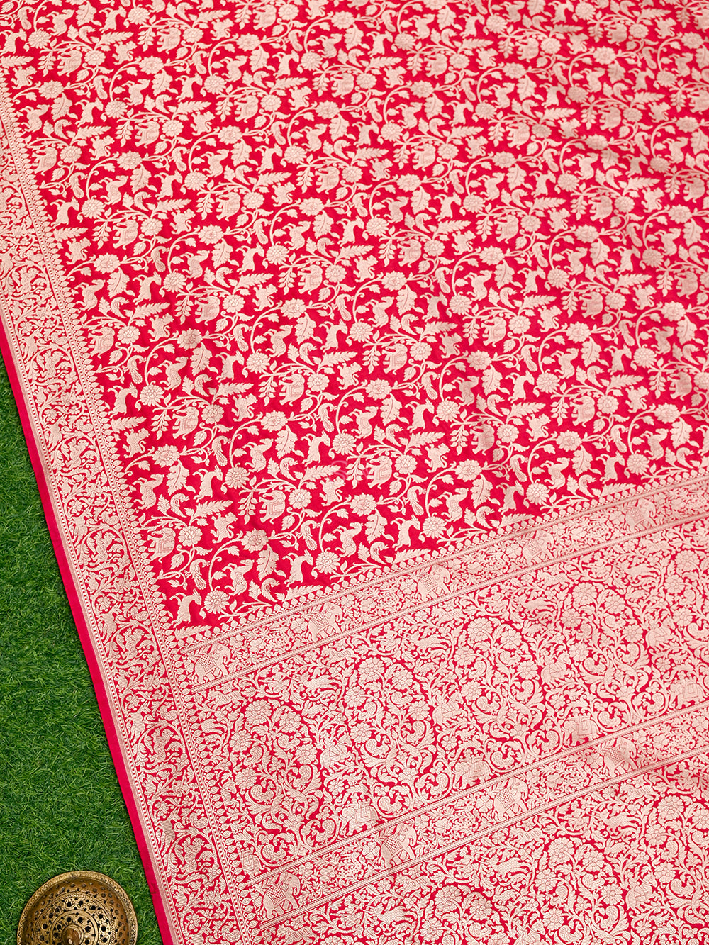 Red Pink Shikargah Katan Silk Handloom Banarasi Saree - Sacred Weaves