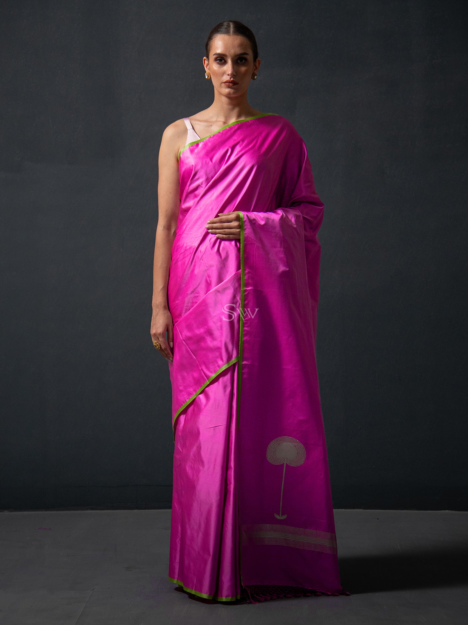 Magenta Plain Satin Silk Handloom Banarasi Saree - Sacred Weaves