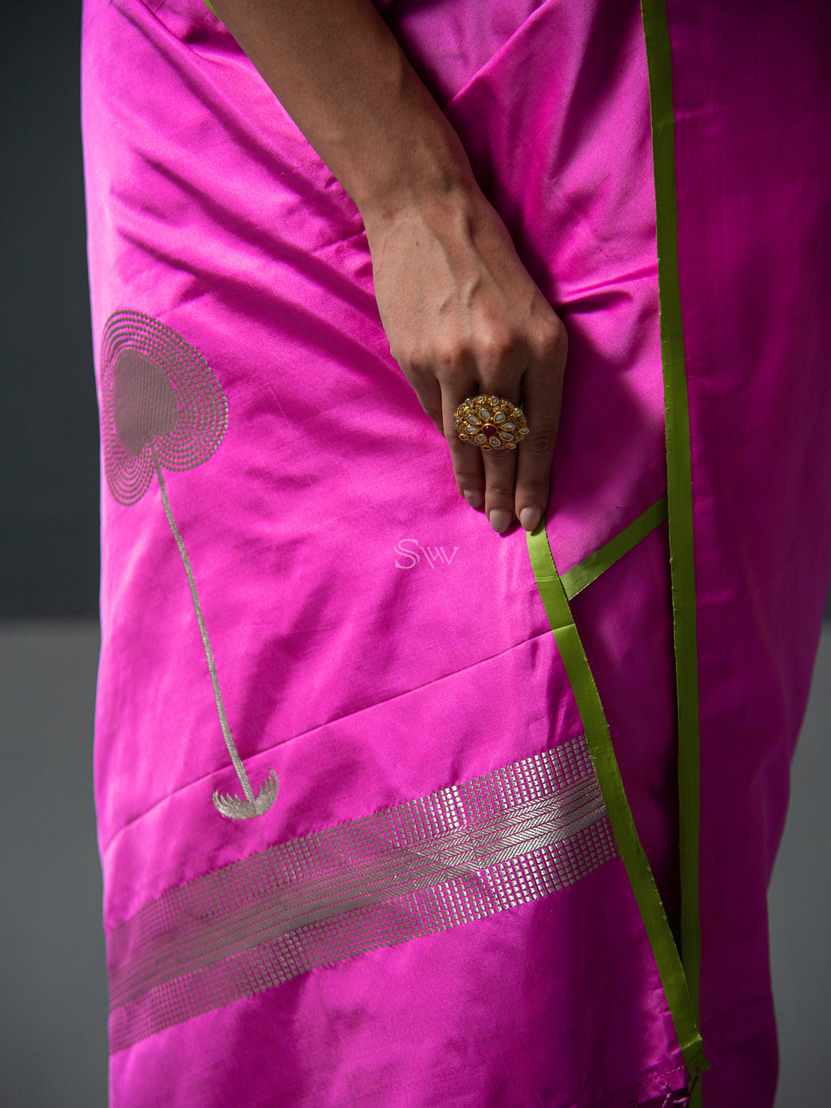 Magenta Plain Satin Silk Handloom Banarasi Saree - Sacred Weaves