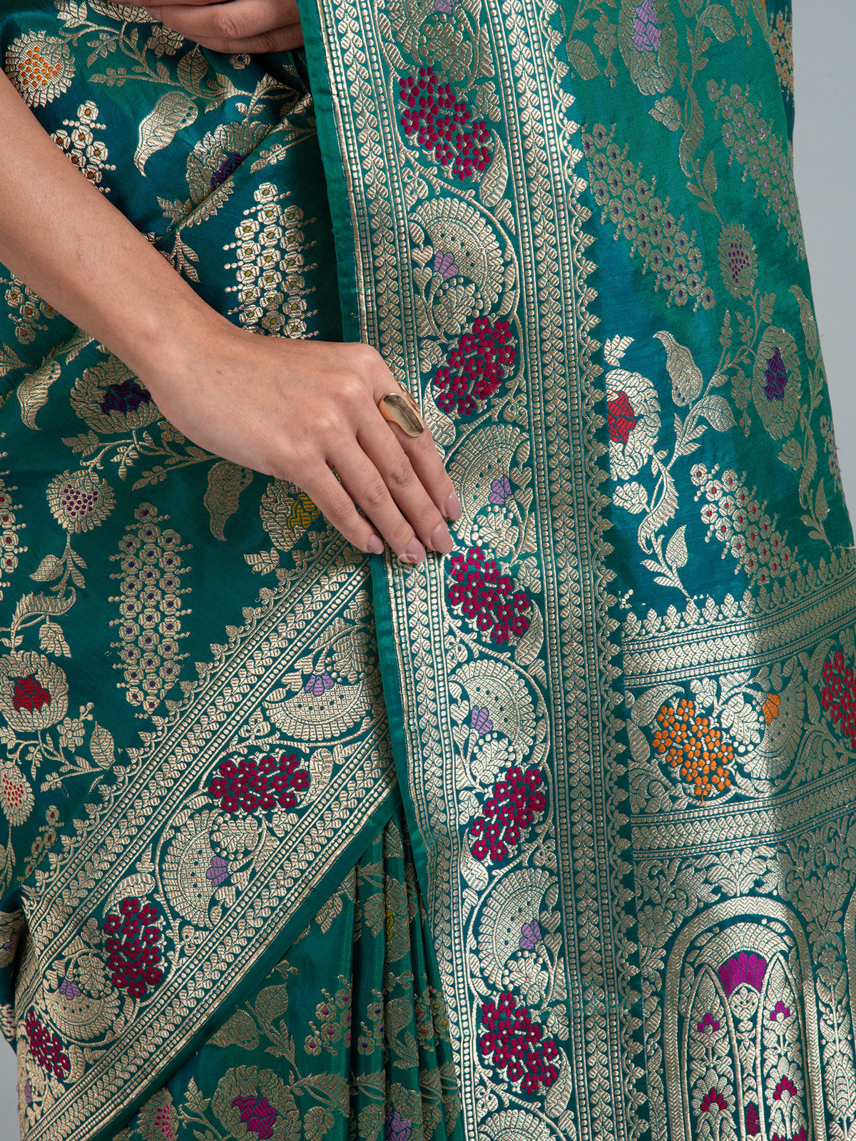 Teal Green Meenakari Katan Silk Handloom Banarasi Saree - Sacred Weaves