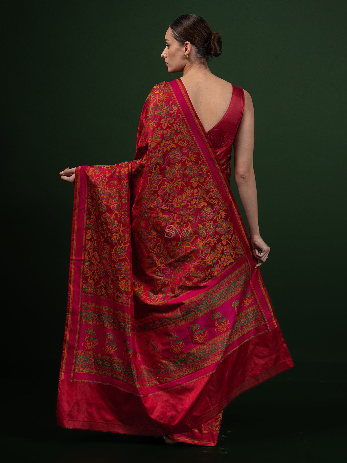 Red Tanchoi Silk Handloom Banarasi Saree - Sacred Weaves