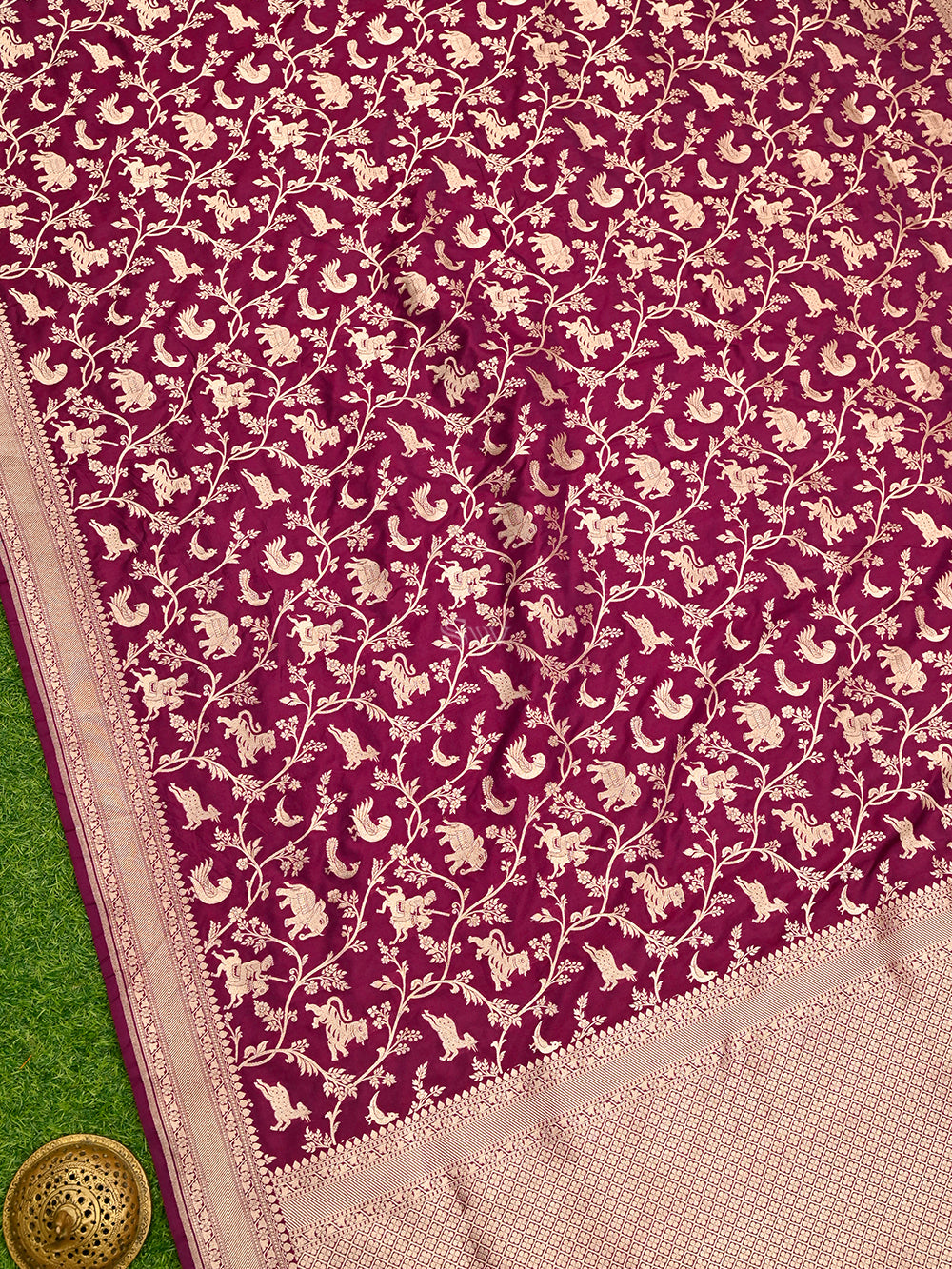 Wine Shikargah Katan Silk Handloom Banarasi Saree - Sacred Weaves