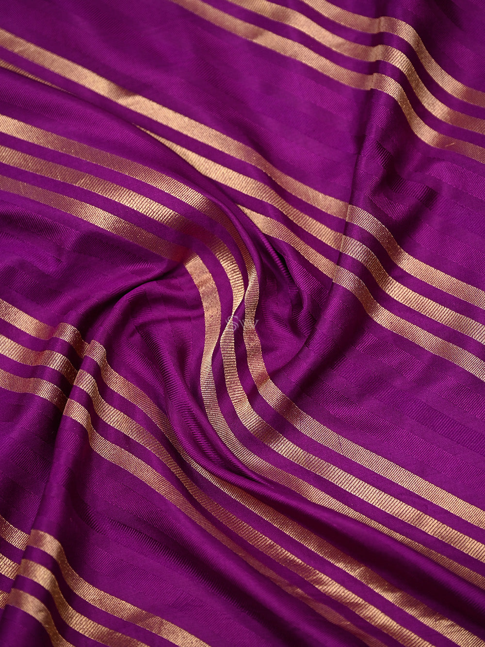 Dark Magenta Katan Silk Handloom Banarasi Saree