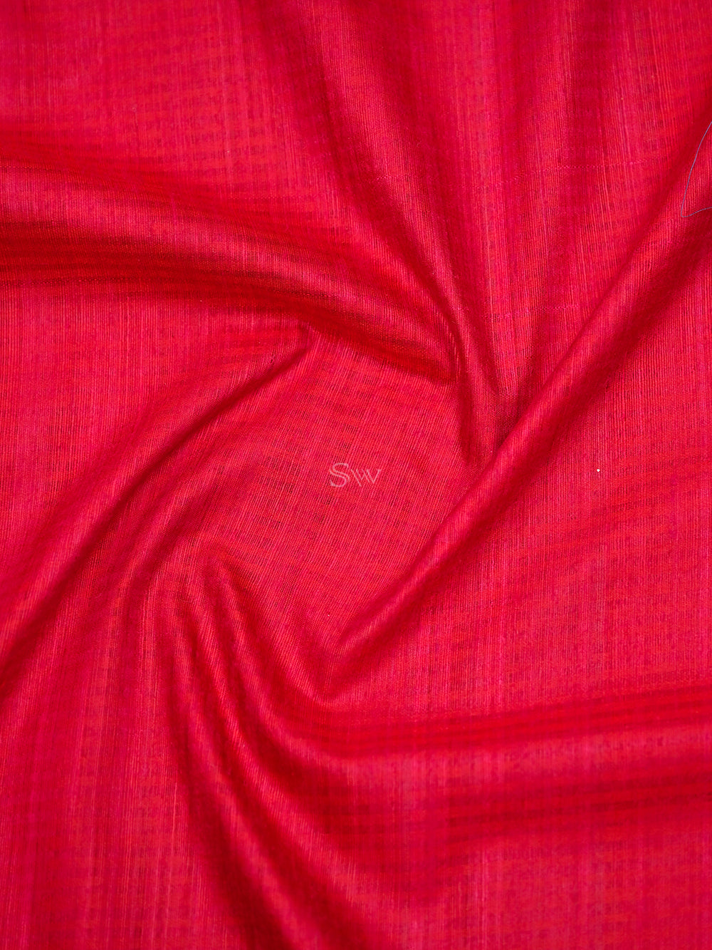 Red Plain Dupion Silk Handloom Banarasi Saree