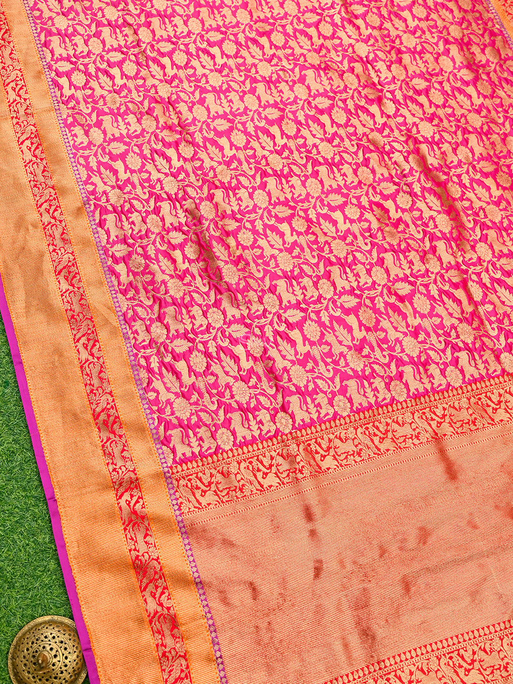 Dark Pink Shikargah Katan Silk Handloom Banarasi Saree - Sacred Weaves