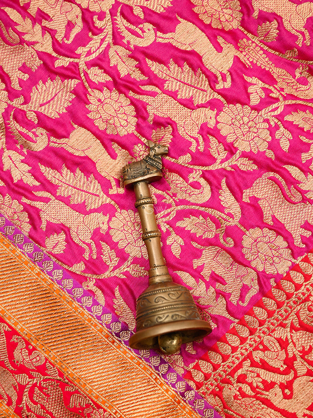 Dark Pink Shikargah Katan Silk Handloom Banarasi Saree - Sacred Weaves