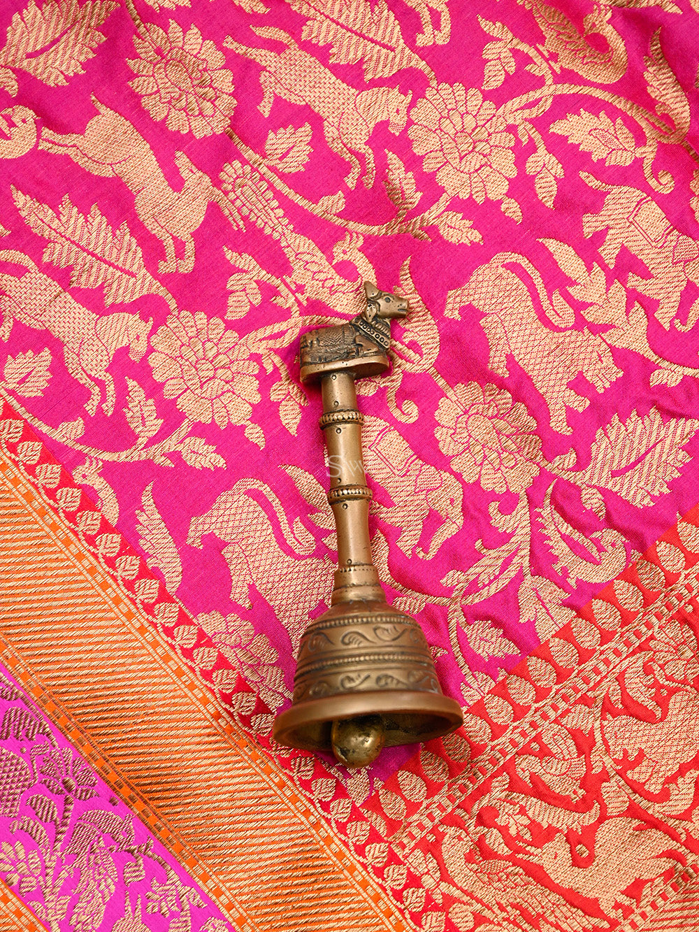 Pink Red Shikargah Katan Silk Handloom Banarasi Saree - Sacred Weaves