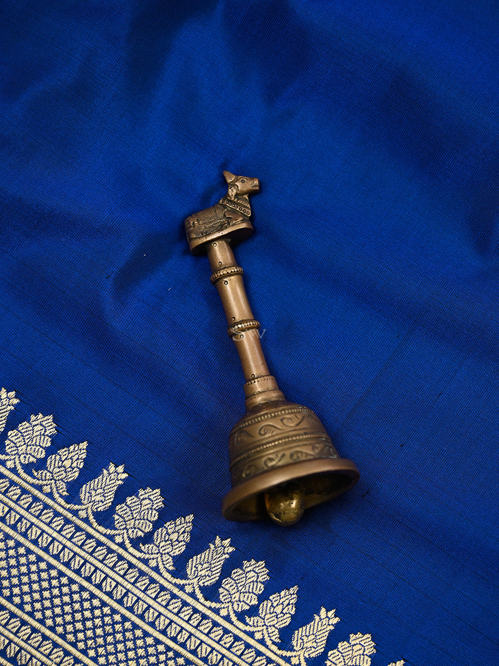 Royal Blue Meenakari Boota Katan Silk Handloom Banarasi Saree