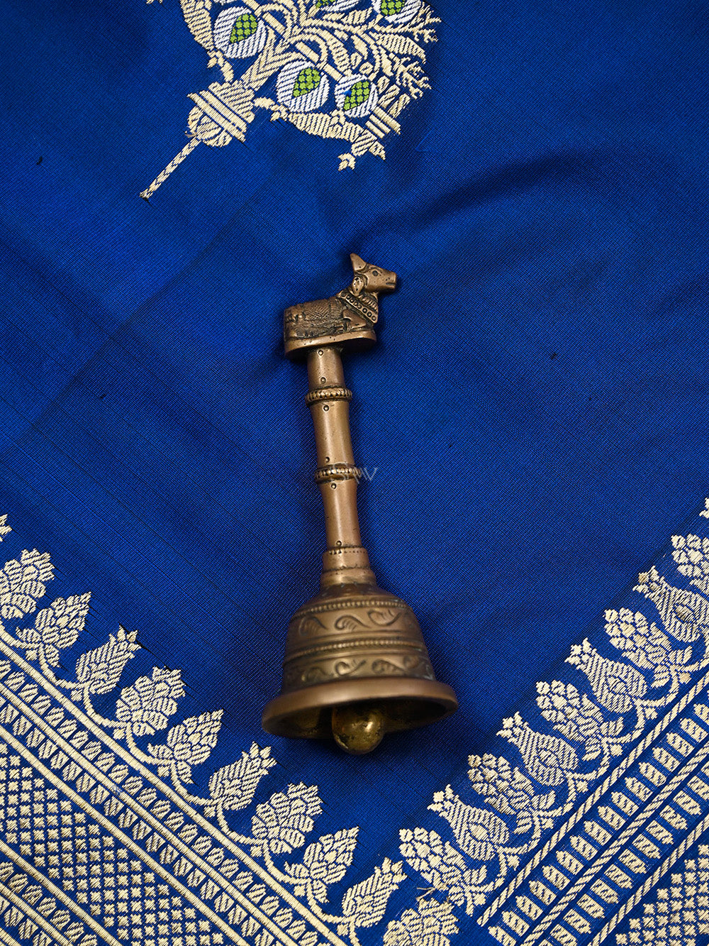 Royal Blue Meenakari Boota Katan Silk Handloom Banarasi Saree