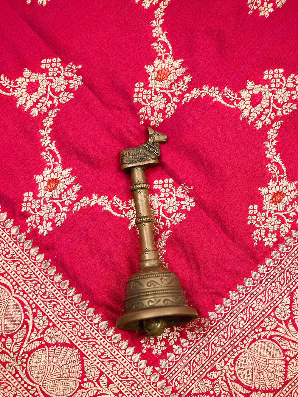 Dark Pink Meenakari Jaal Katan Silk Handloom Banarasi Saree