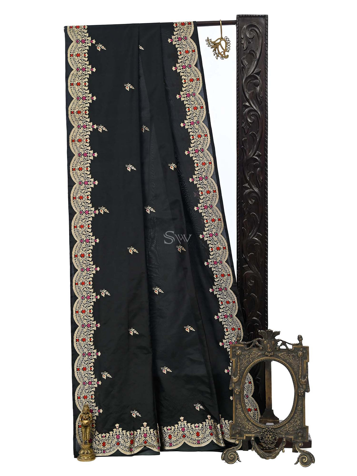 Black Meenakari Booti Katan Silk Handloom Banarasi Saree