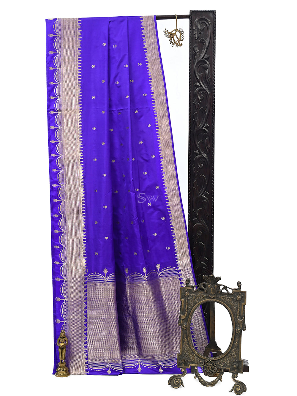 Purple Booti Satin Silk Handloom Banarasi Saree