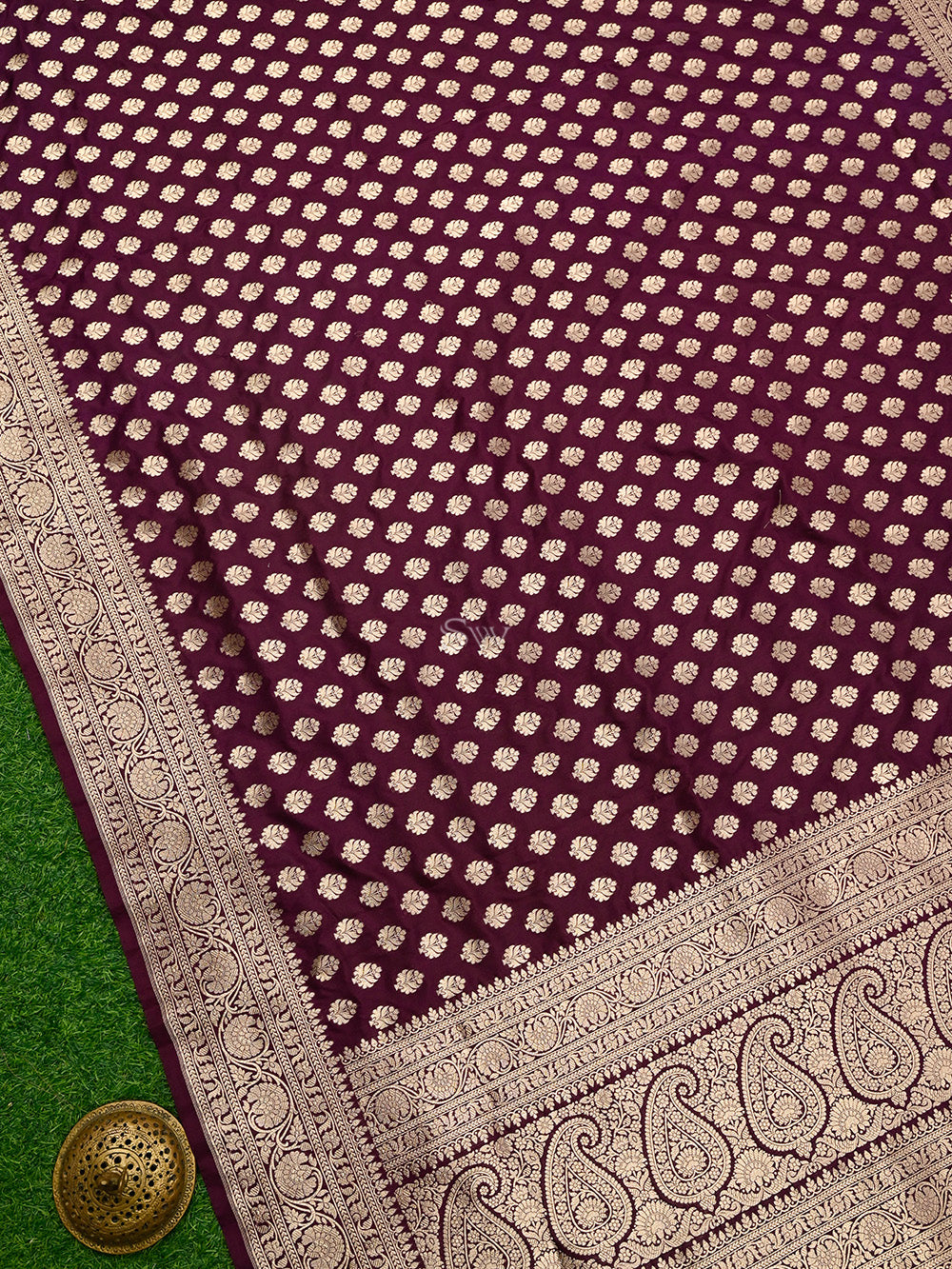 Wine Booti Katan Silk Handloom Banarasi Saree