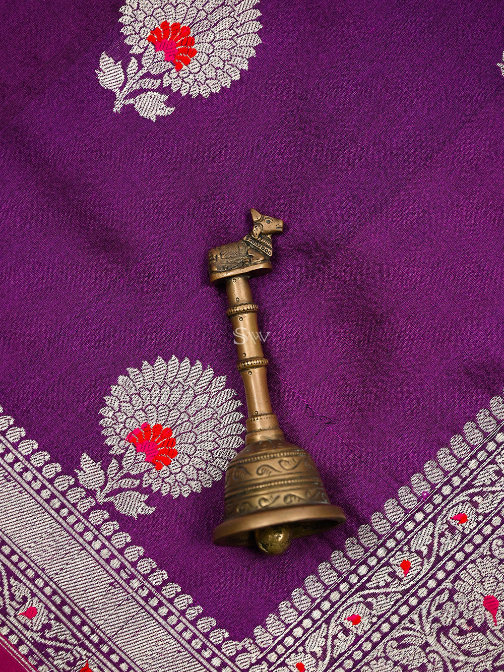 Dark Magenta Meenakari Booti Tussar Silk Handloom Banarasi Saree