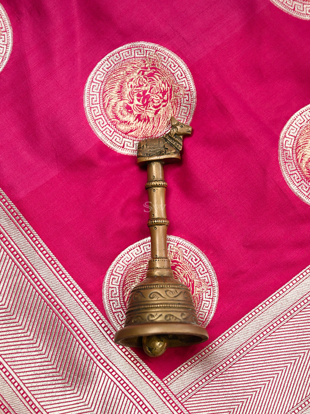 Dark Pink Shikargah Boota Katan Silk Handloom Banarasi Saree