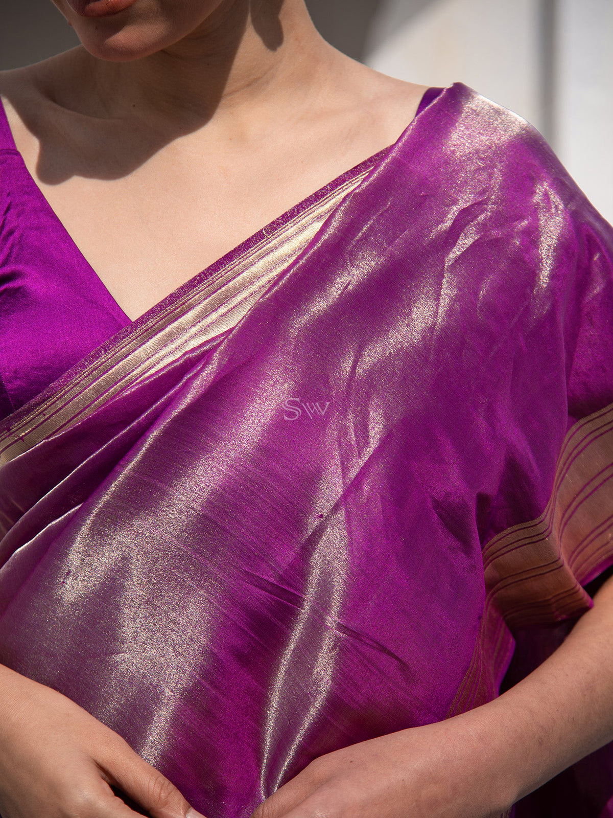 Magenta Tissue Katan Silk Handloom Banarasi Saree - Sacred Weaves