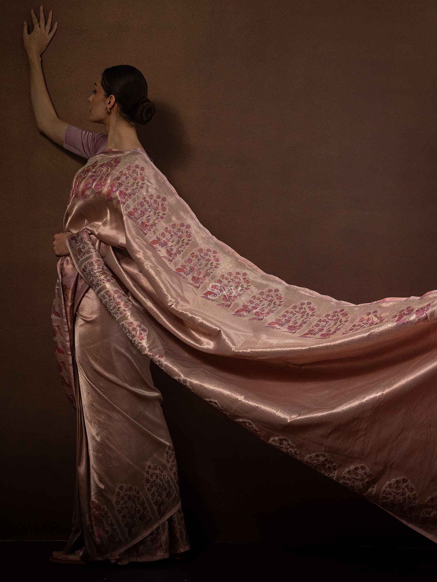 Dusky Pink Tissue Katan Silk Handloom Banarasi Saree - Sacred Weaves