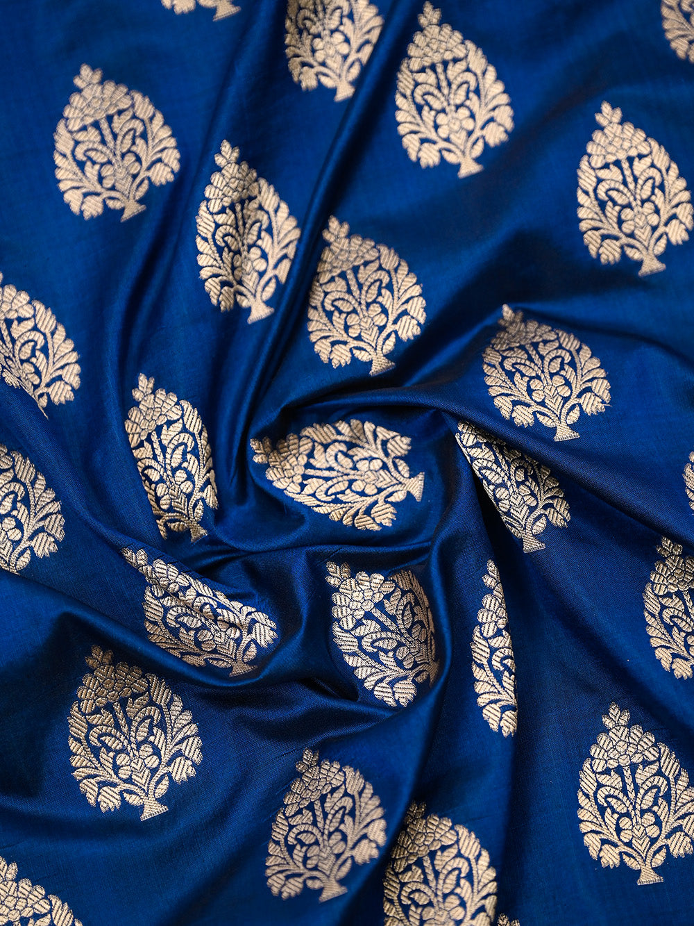 Dark Blue Booti Uppada Katan Silk Handloom Banarasi Saree