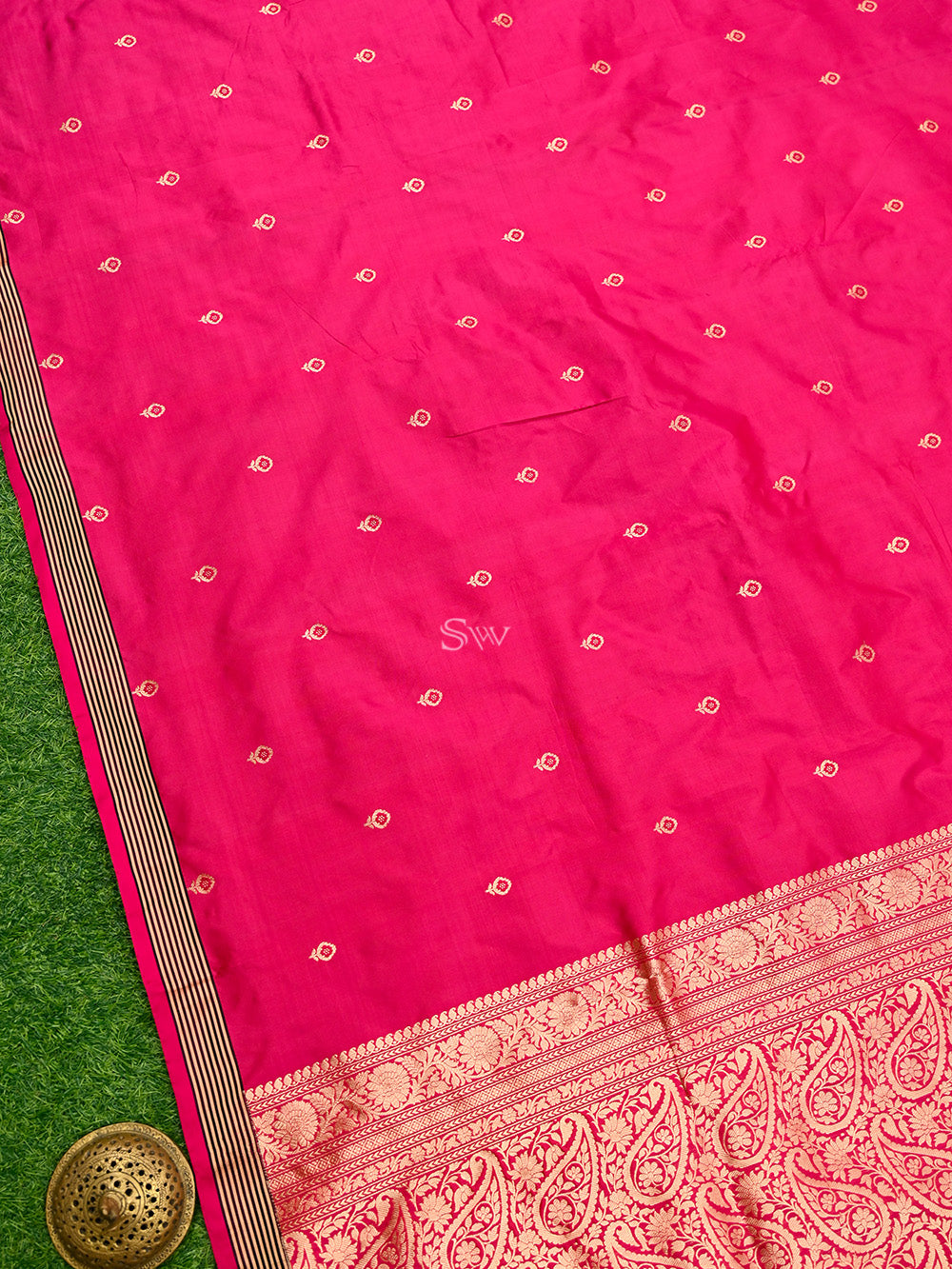 Dark Pink Meenakari Booti Katan Silk Handloom Banarasi Saree