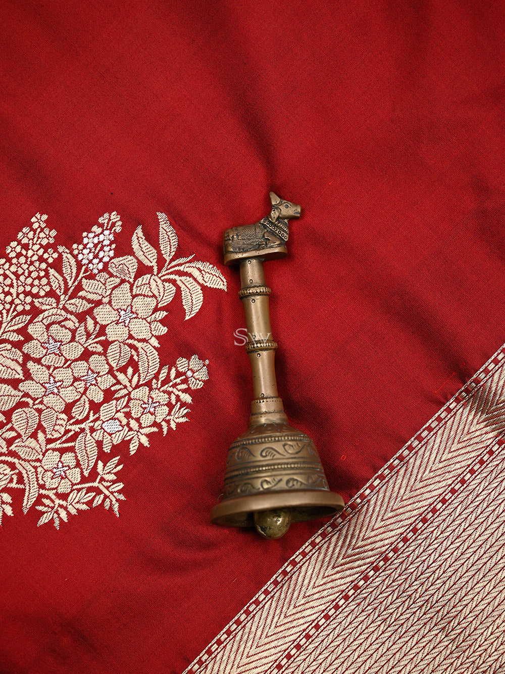 Maroon Boota Katan Silk Handloom Banarasi Saree