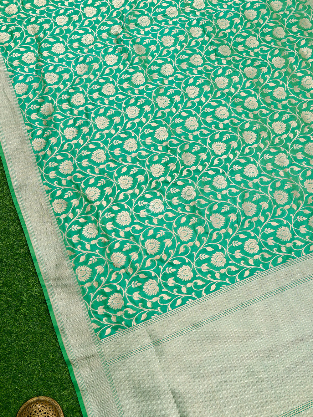 Sea Green Uppada Jaal Katan Silk Handloom Banarasi Saree