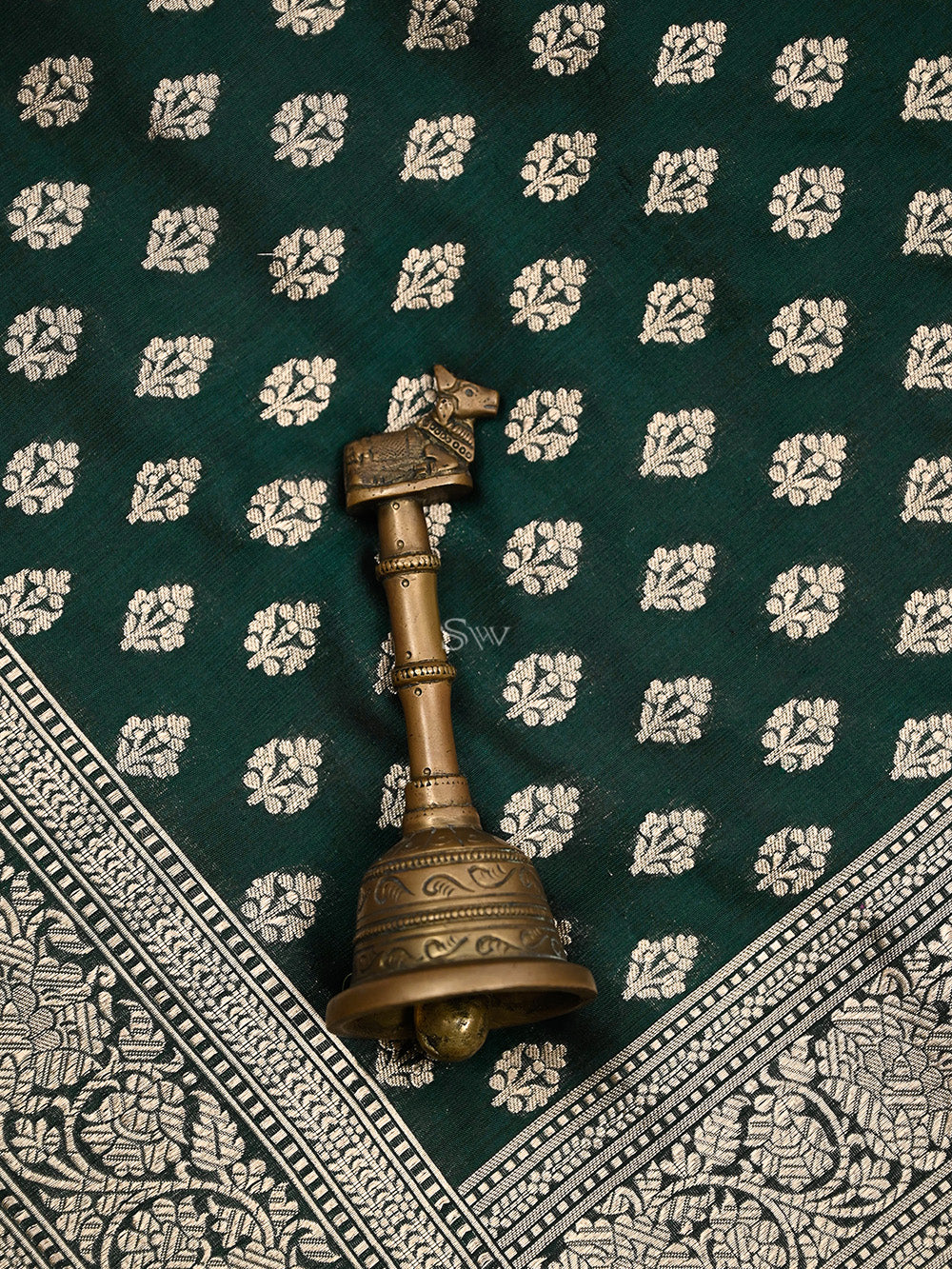 Dark Green Booti Katan Silk Handloom Banarasi Saree