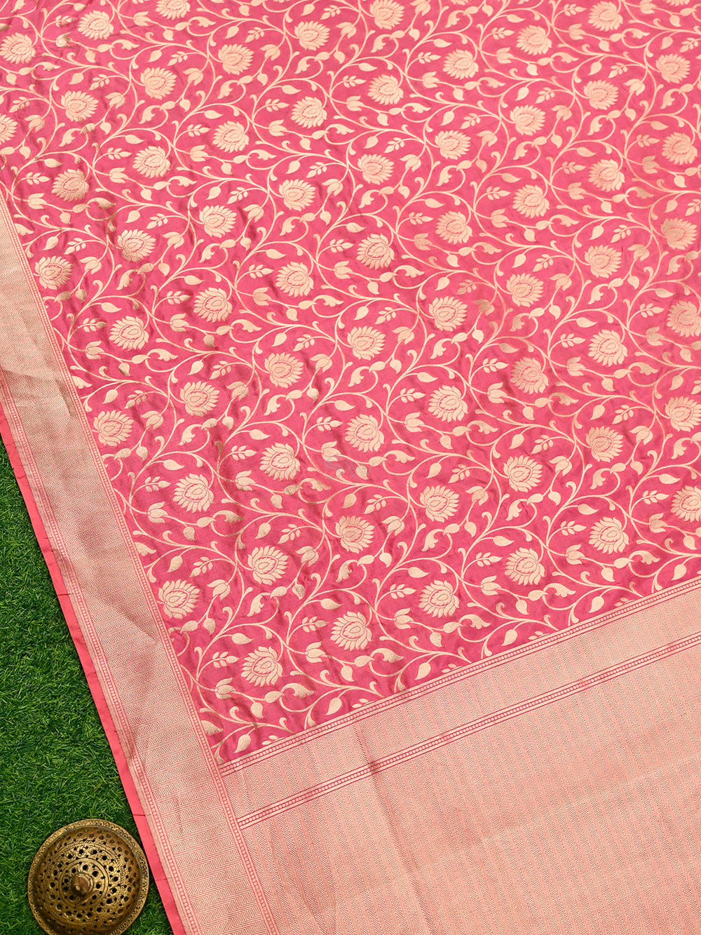 Pastel Pink Uppada Katan Silk Handloom Banarasi Saree