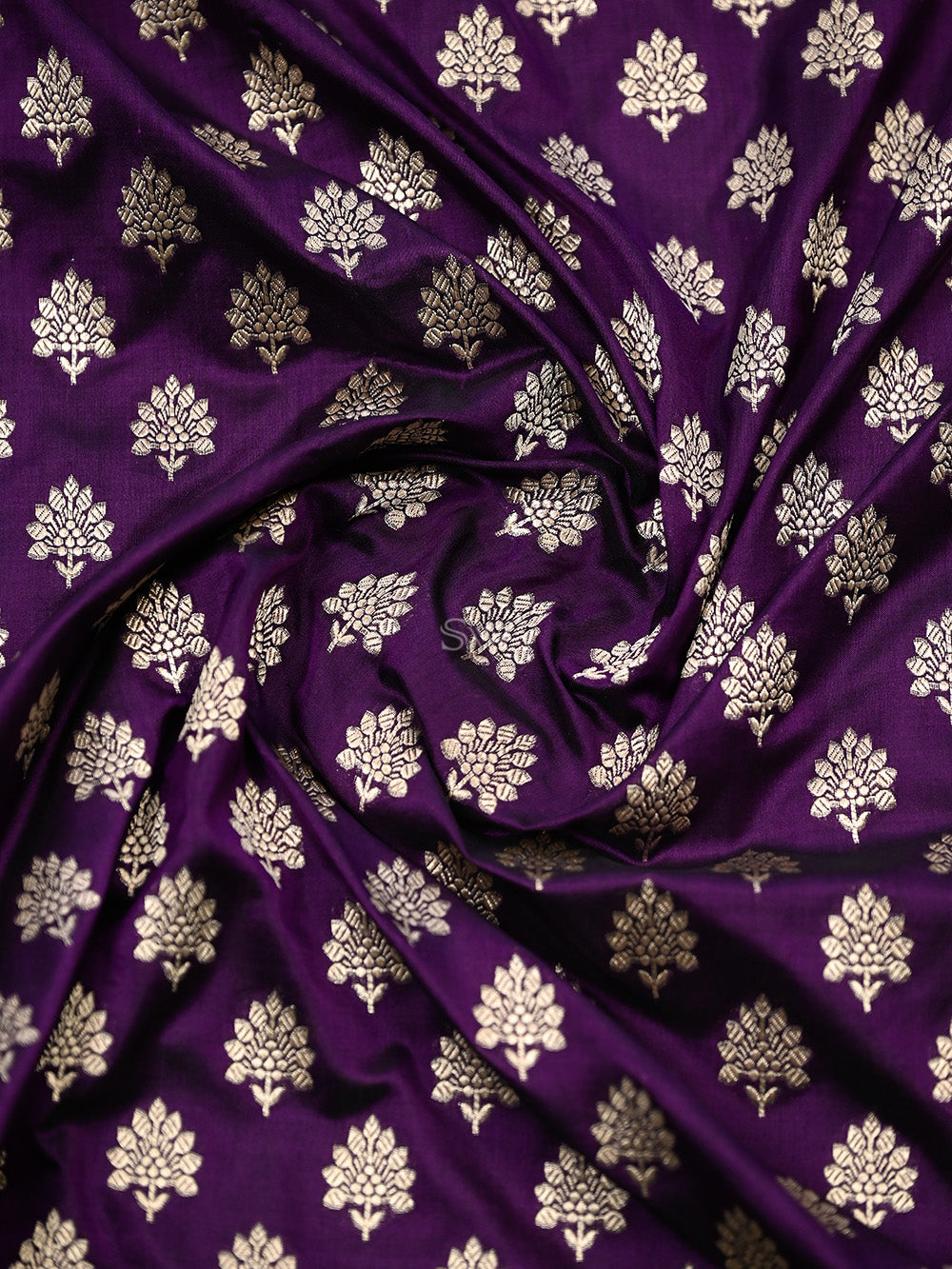 Purple Booti Katan Silk Handloom Banarasi Saree