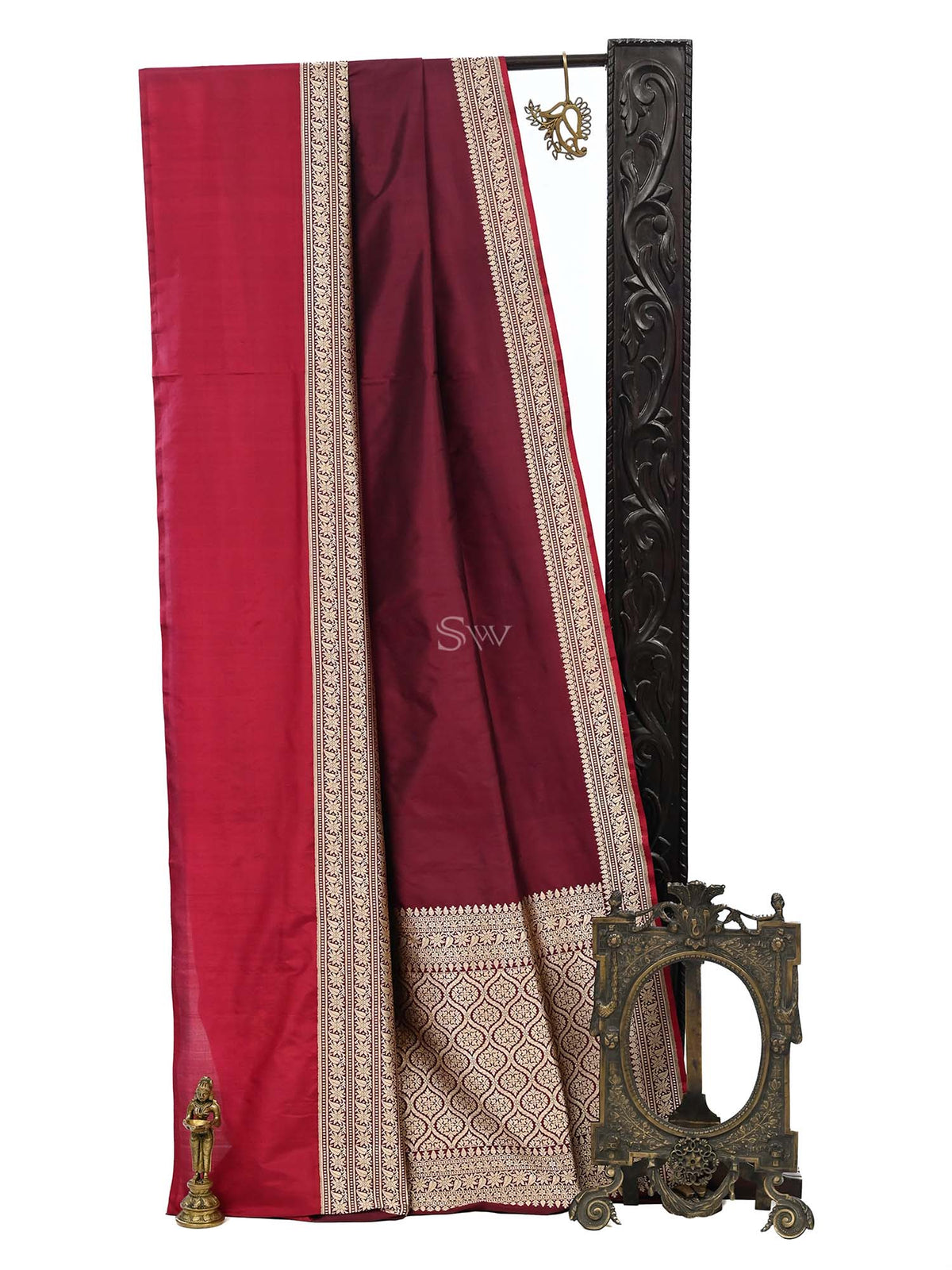 Wine Plain Katan Silk Handloom Banarasi Saree