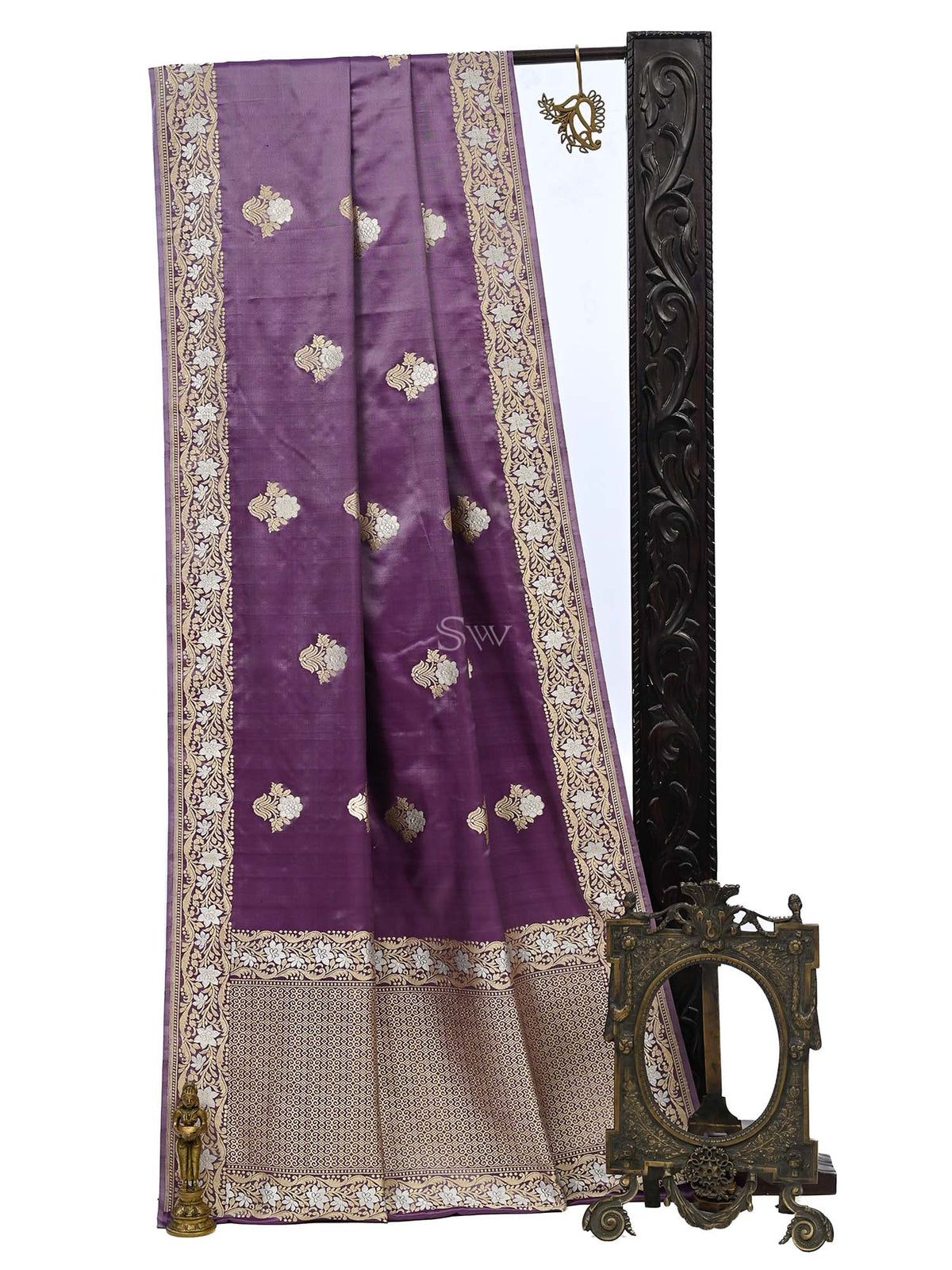 Pastel Purple Boota Katan Silk Handloom Banarasi Saree