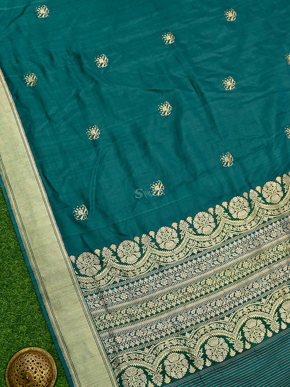 Teal Green Boota Katan Silk Handloom Banarasi Saree