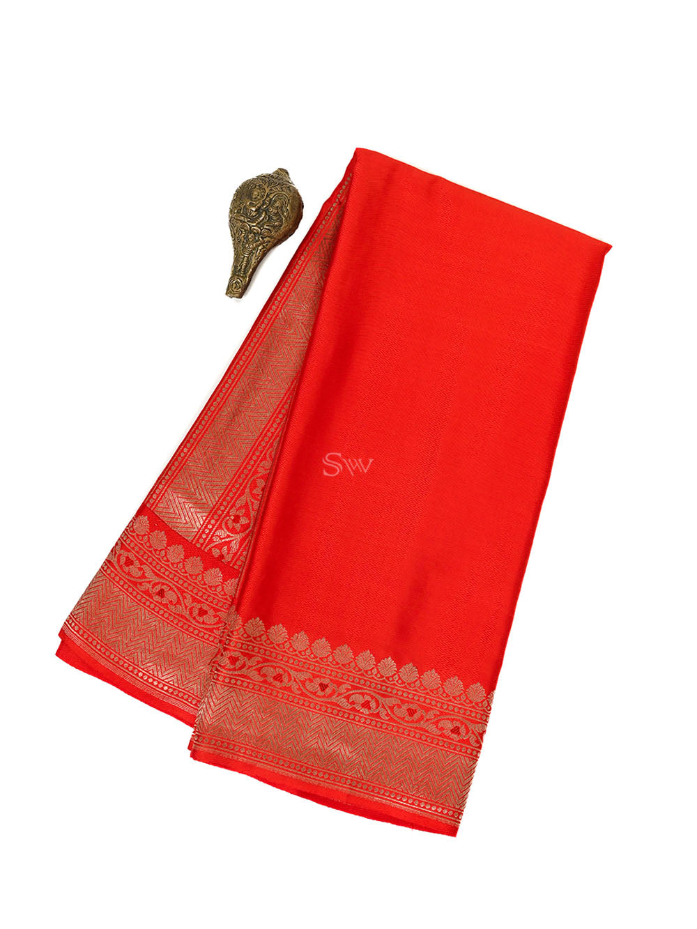 Red Plain Tanchoi Silk Handloom Banarasi Saree