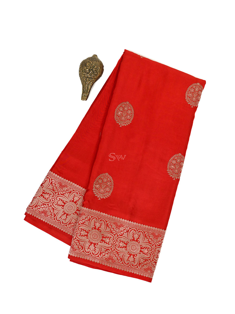 Red Meenakari Boota Katan Silk Handloom Banarasi Saree